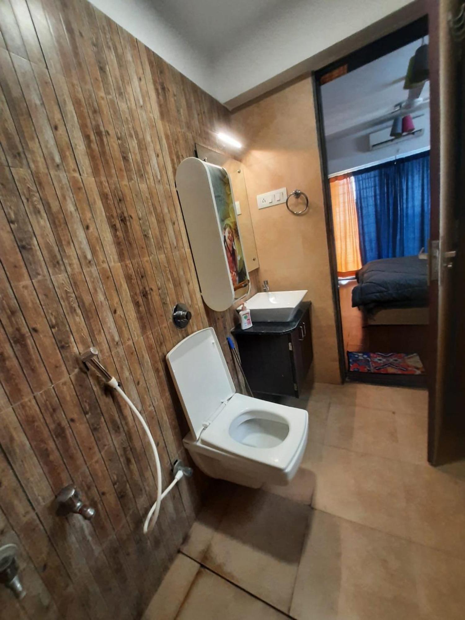 דירות אינדורה Staeg Skyline View 3Bhk - 1404 מראה חיצוני תמונה