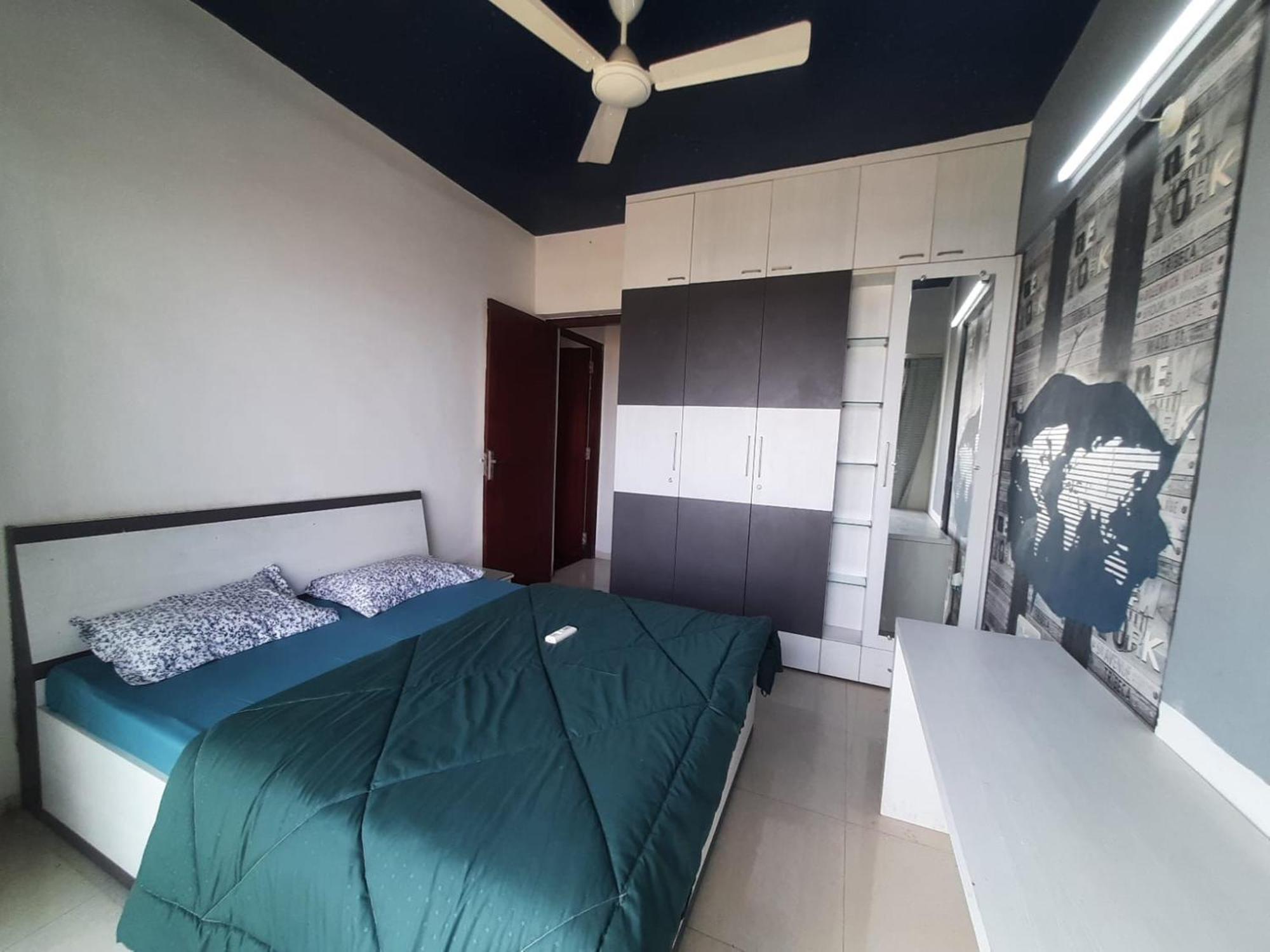 דירות אינדורה Staeg Skyline View 3Bhk - 1404 מראה חיצוני תמונה