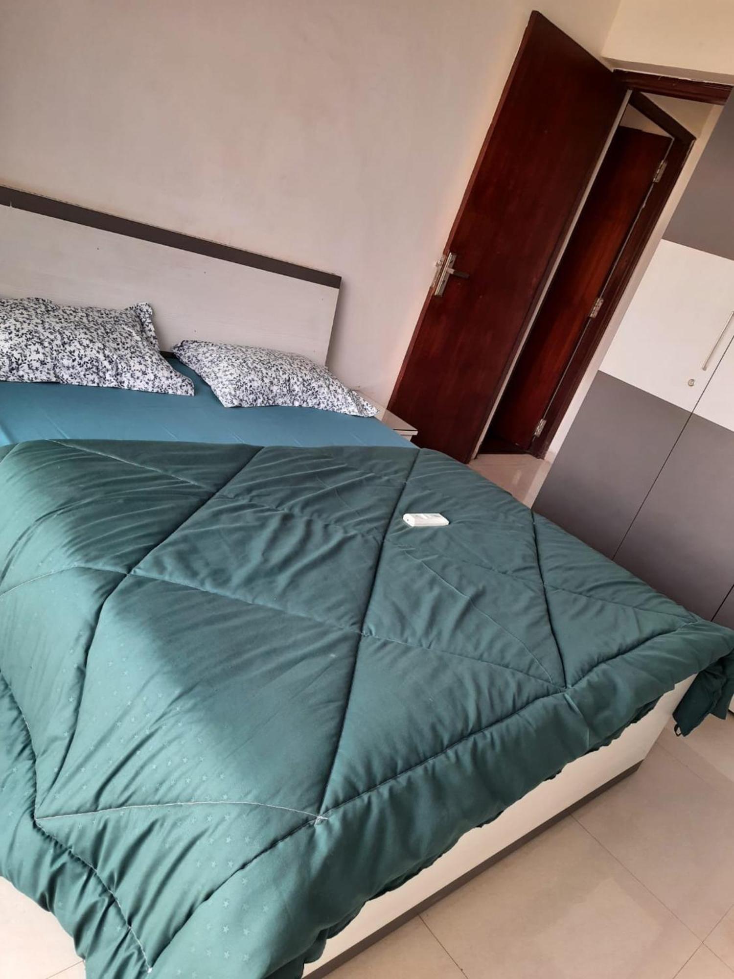 דירות אינדורה Staeg Skyline View 3Bhk - 1404 מראה חיצוני תמונה