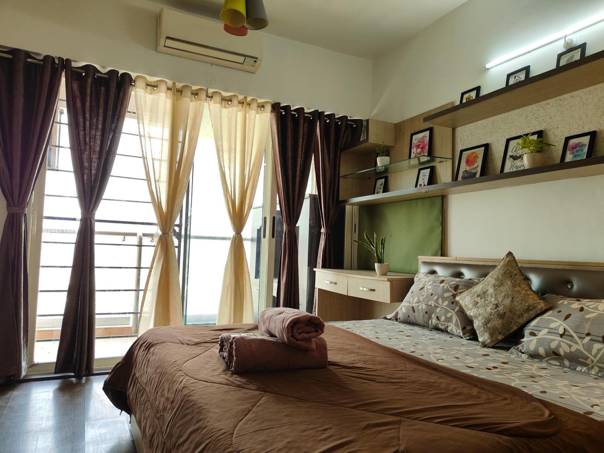 דירות אינדורה Staeg Skyline View 3Bhk - 1404 מראה חיצוני תמונה